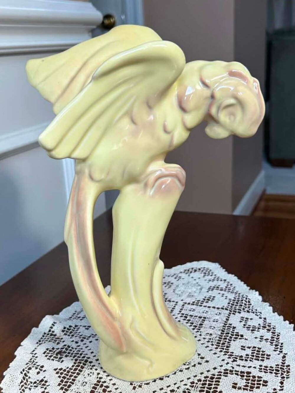Vintage Roselane Pottery California Cockatoo Exotic Bird Figurine MCM